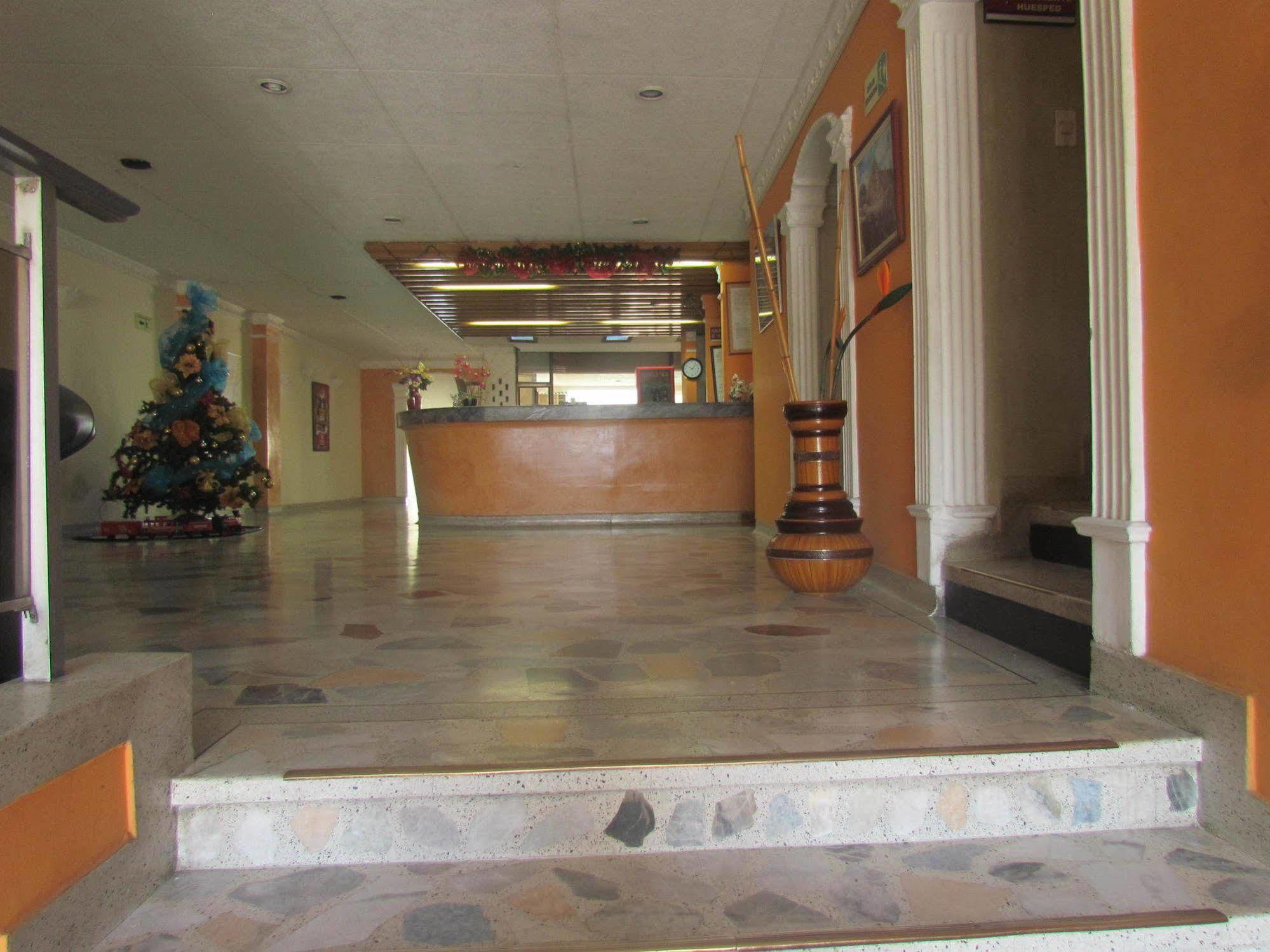 Hotel Dinastia Real Neiva  Exterior photo